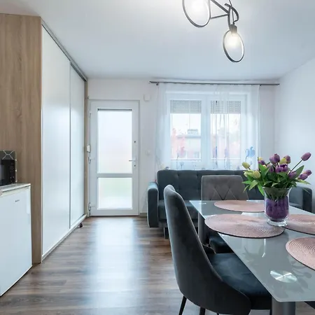 Apartman Zakatki Swiata